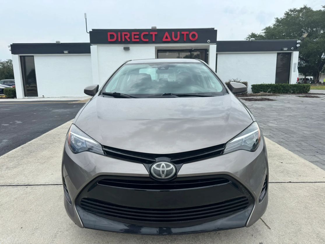 toyota corolla 2018 5YFBURHE2JP758740 image toyota corolla 2018 5YFBURHE2JP758740 image