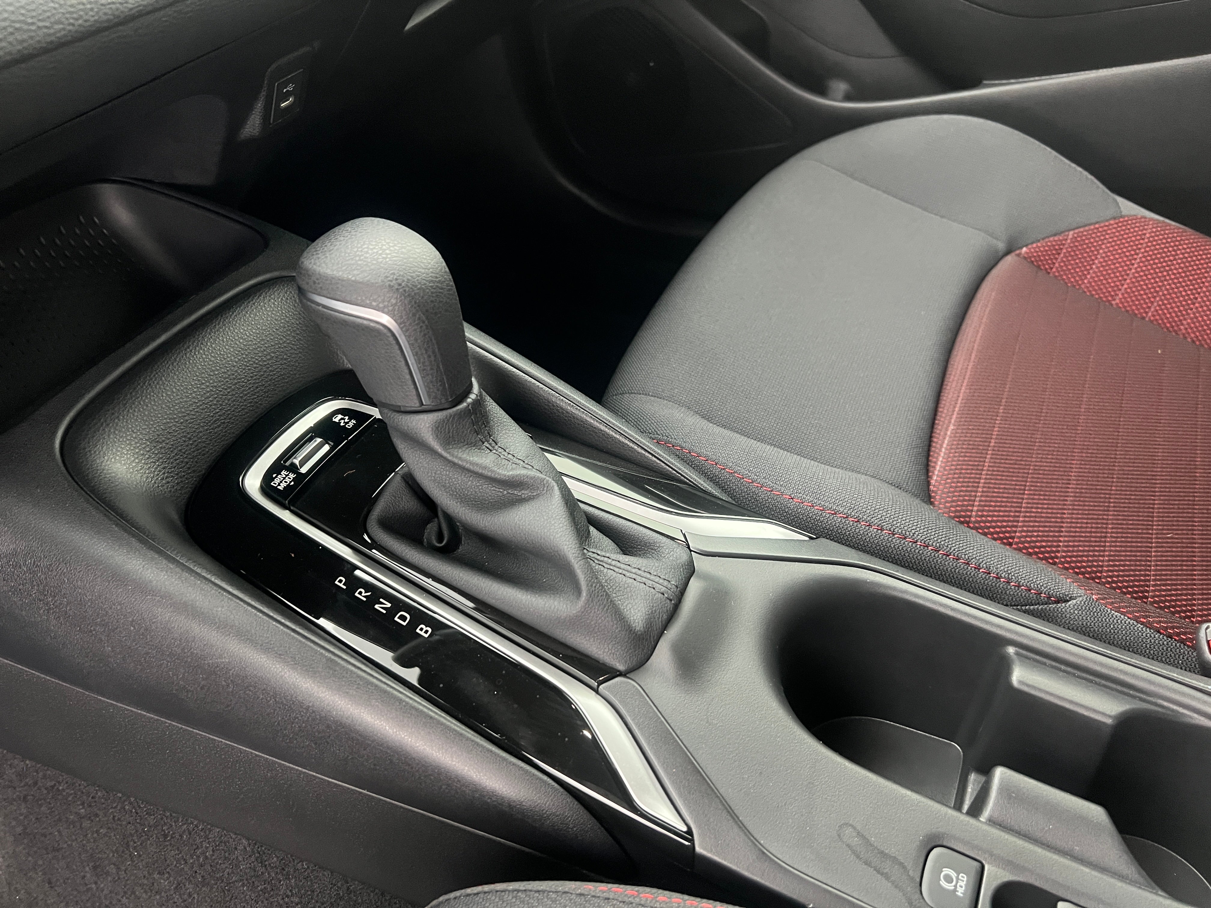 toyota corolla 2026 5YFS4MCE6TP255872 image toyota corolla 2026 5YFS4MCE6TP255872 image