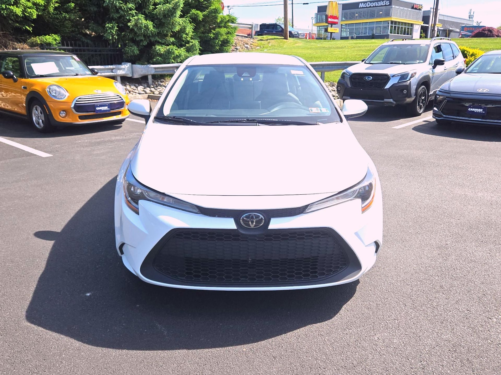 toyota corolla 2021 JTDEPMAEXMJ187332 image toyota corolla 2021 JTDEPMAEXMJ187332 image