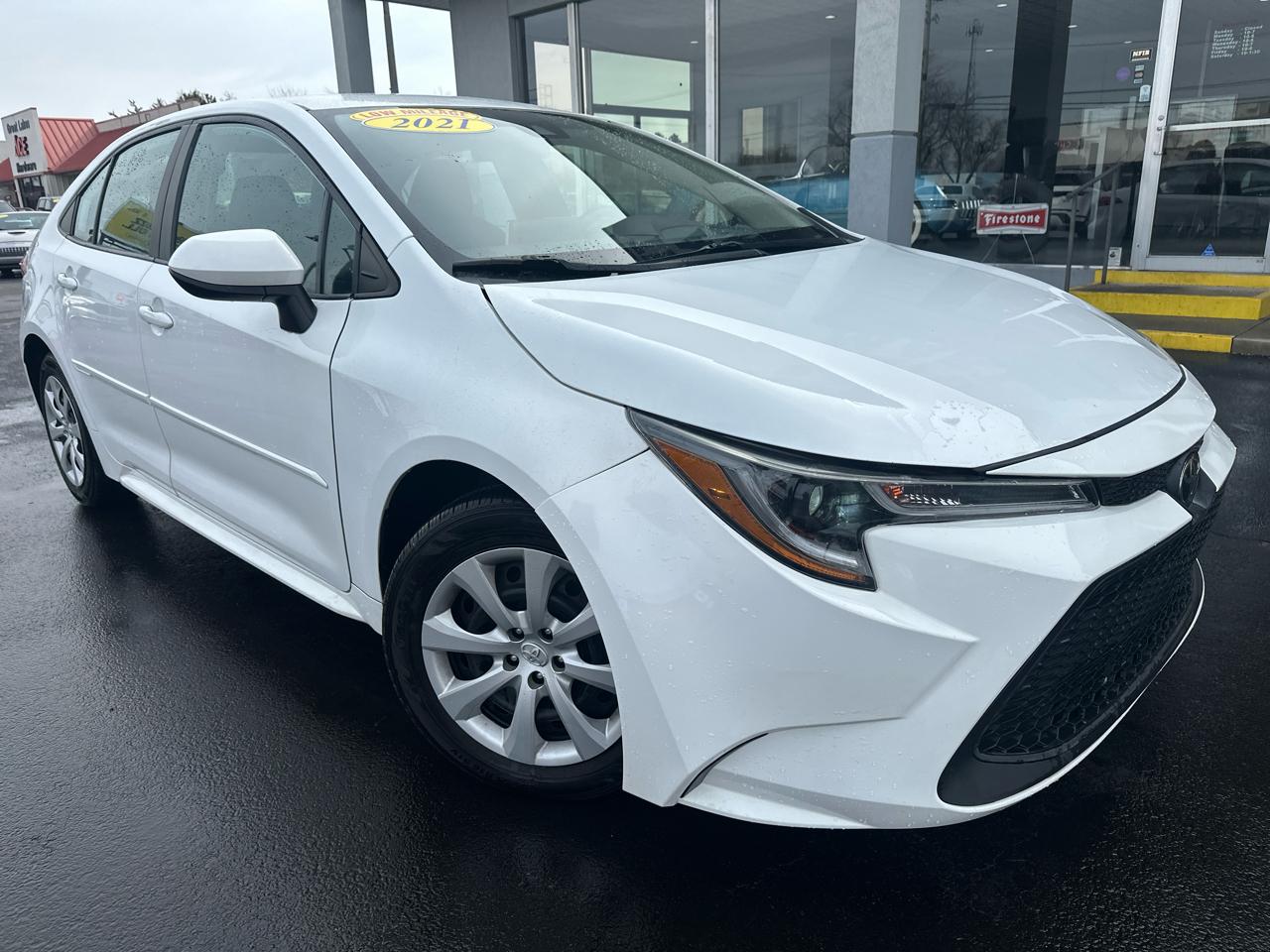 toyota corolla 2021 5YFEPMAE9MP165429 image toyota corolla 2021 5YFEPMAE9MP165429 image