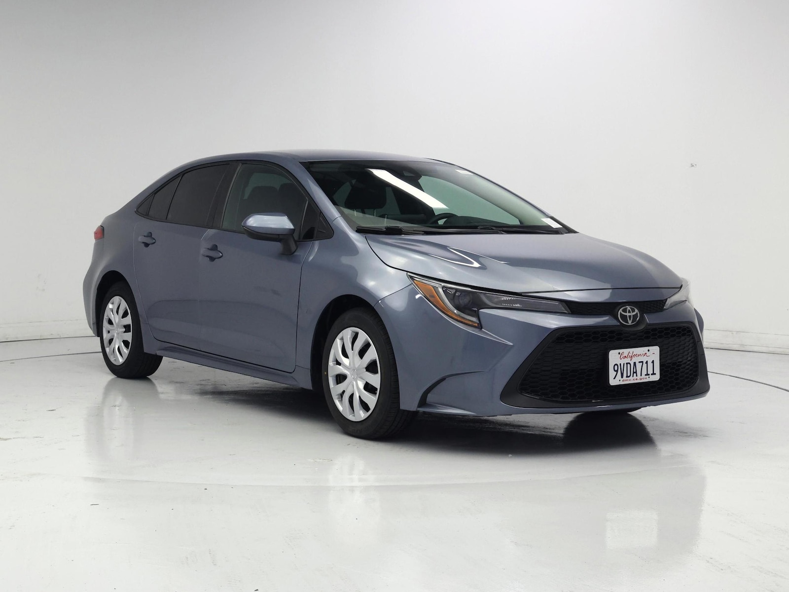 toyota corolla 2021 5YFEPMAE0MP173872 image toyota corolla 2021 5YFEPMAE0MP173872 image