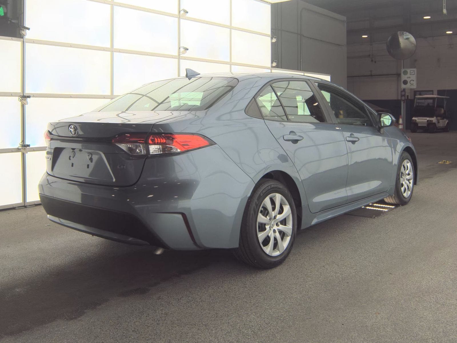 toyota corolla 2021 5YFEPMAE4MP175544 image toyota corolla 2021 5YFEPMAE4MP175544 image