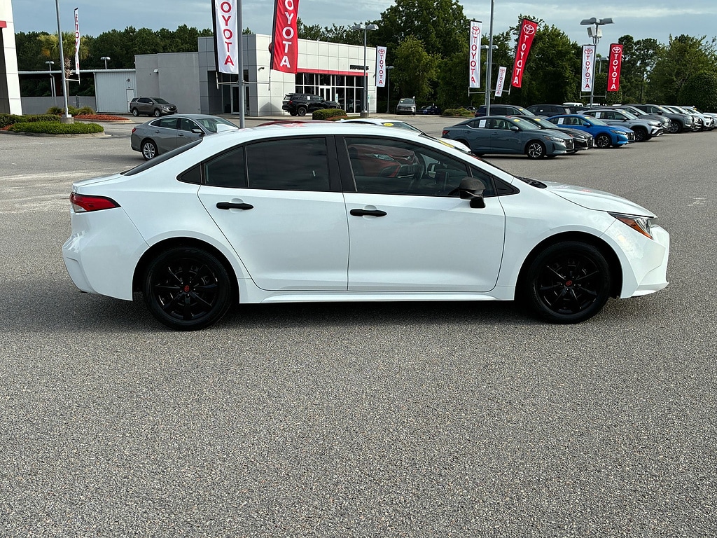 toyota corolla 2021 5YFEPMAE6MP210990 image toyota corolla 2021 5YFEPMAE6MP210990 image