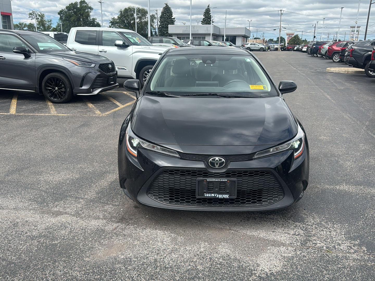 toyota corolla 2021 JTDVPMAE2MJ149710 image toyota corolla 2021 JTDVPMAE2MJ149710 image