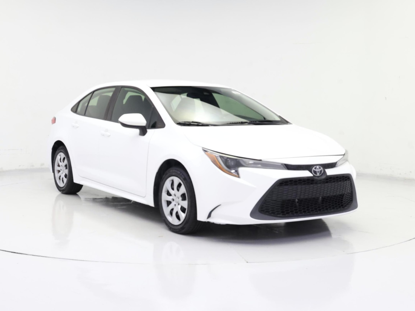 toyota corolla 2021 5YFEPMAE0MP234993 image toyota corolla 2021 5YFEPMAE0MP234993 image