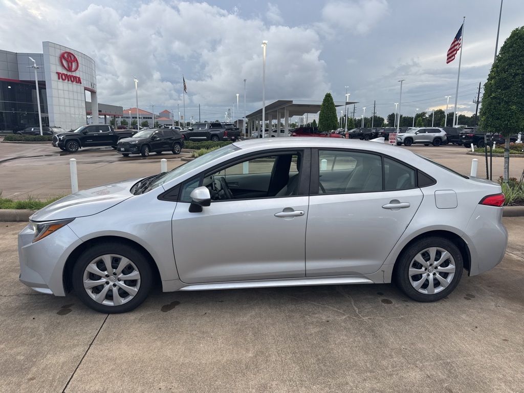toyota corolla 2021 5YFEPMAE4MP230316 image toyota corolla 2021 5YFEPMAE4MP230316 image
