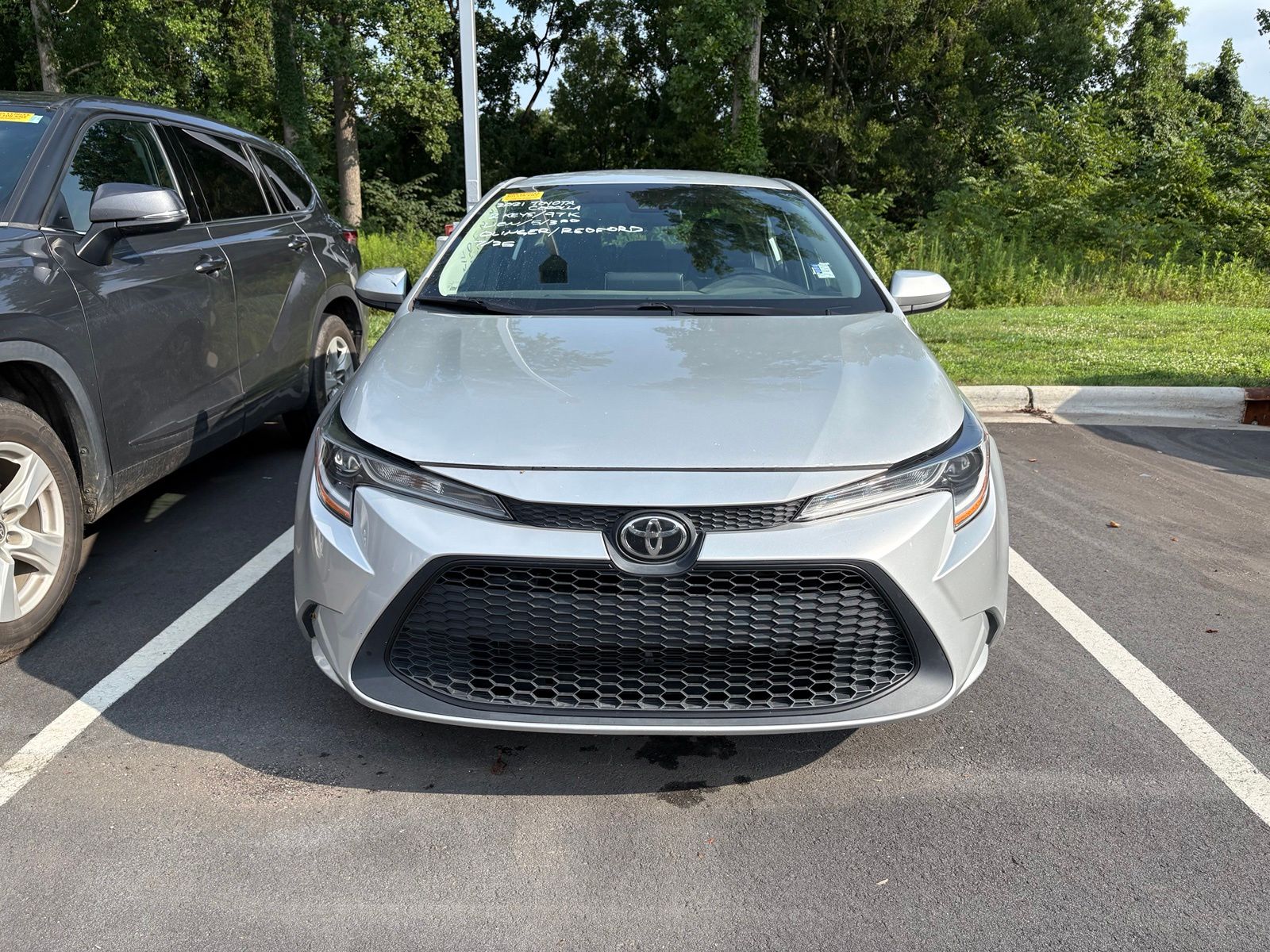 toyota corolla 2021 5YFEPMAE7MP220315 image toyota corolla 2021 5YFEPMAE7MP220315 image