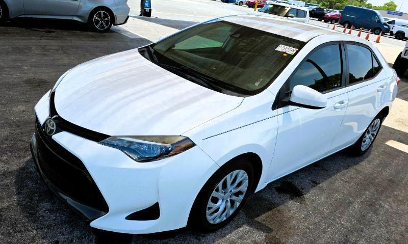 toyota corolla 2017 2T1BURHE1HC956624 image toyota corolla 2017 2T1BURHE1HC956624 image