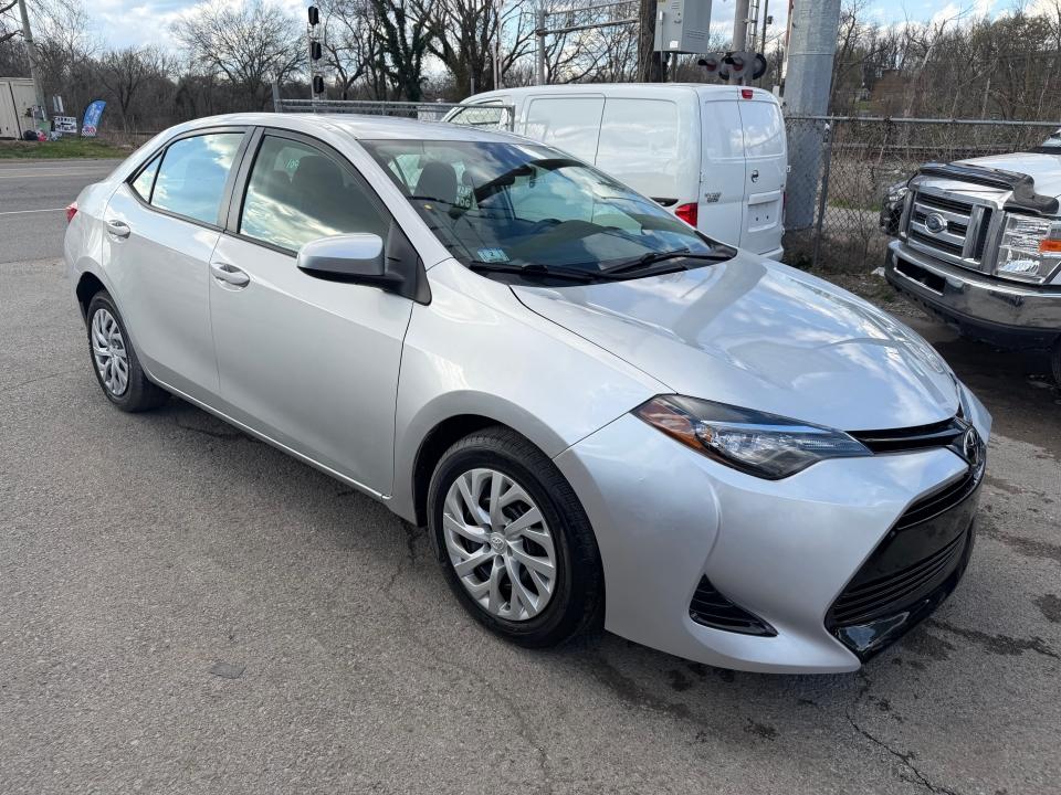 toyota corolla 2017 2T1BURHE7HC825147 image toyota corolla 2017 2T1BURHE7HC825147 image