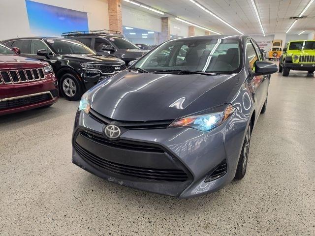 toyota corolla 2017 2T1BURHE1HC747447 image toyota corolla 2017 2T1BURHE1HC747447 image