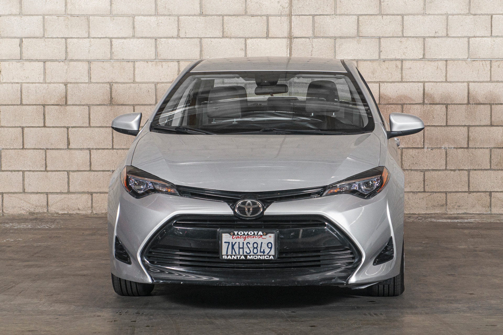toyota corolla 2017 5YFBURHE1HP716294 image toyota corolla 2017 5YFBURHE1HP716294 image
