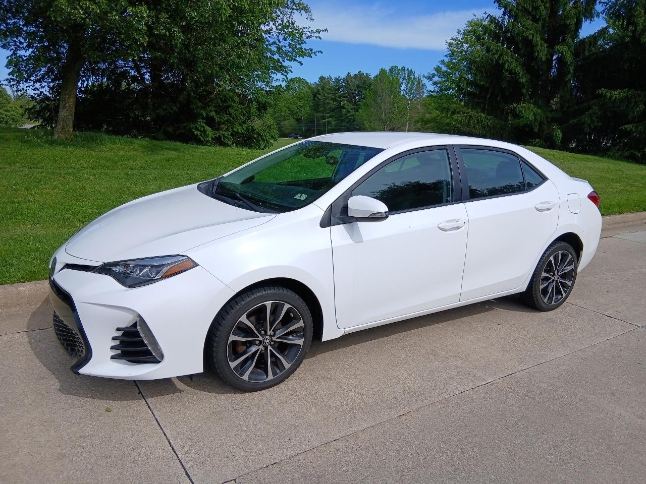 toyota corolla 2017 2T1BURHE6HC889003 image toyota corolla 2017 2T1BURHE6HC889003 image