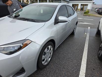 toyota corolla 2017 5YFBURHE9HP582649 image toyota corolla 2017 5YFBURHE9HP582649 image