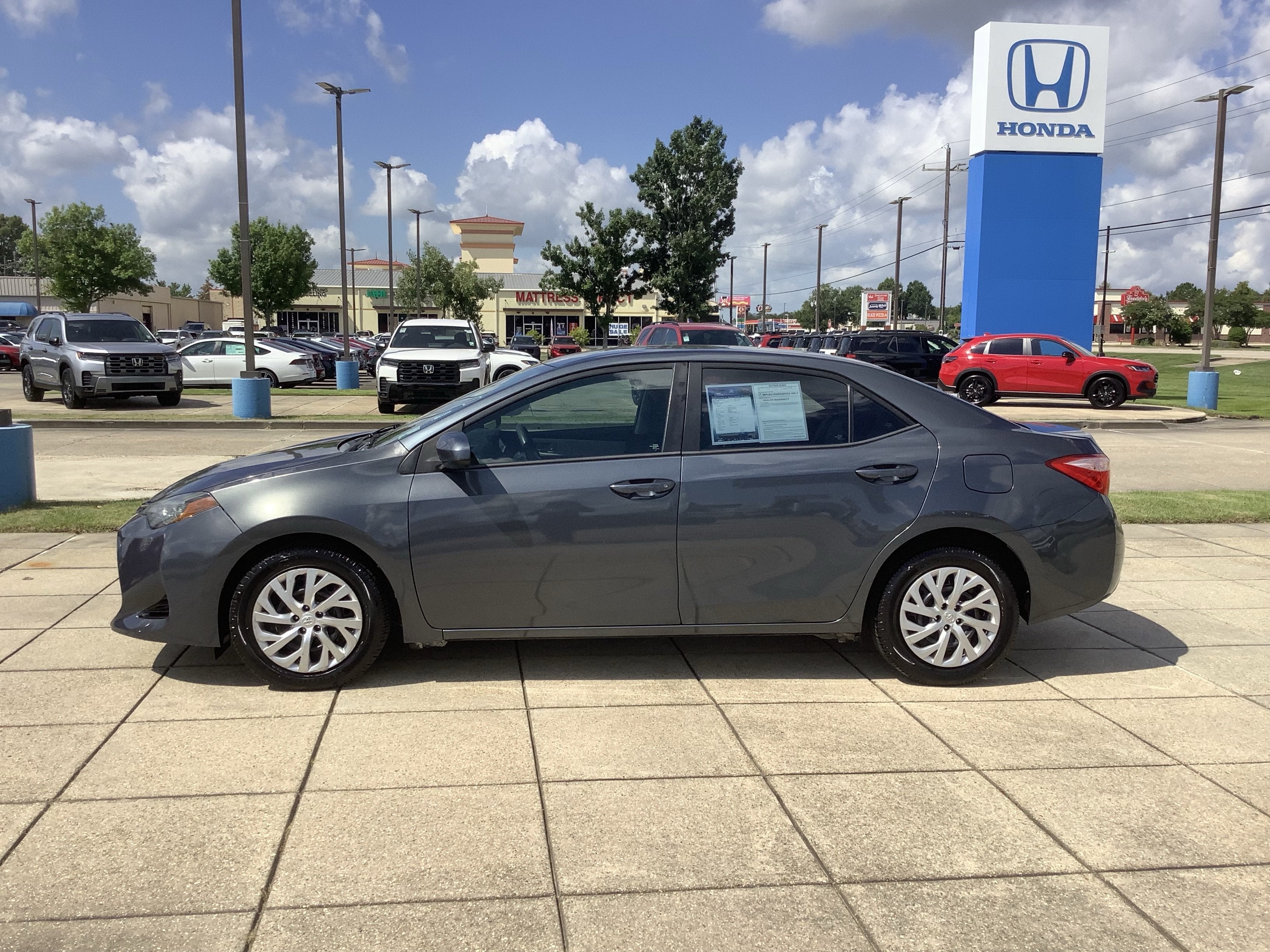 toyota corolla 2017 2T1BURHE1HC790640 image toyota corolla 2017 2T1BURHE1HC790640 image