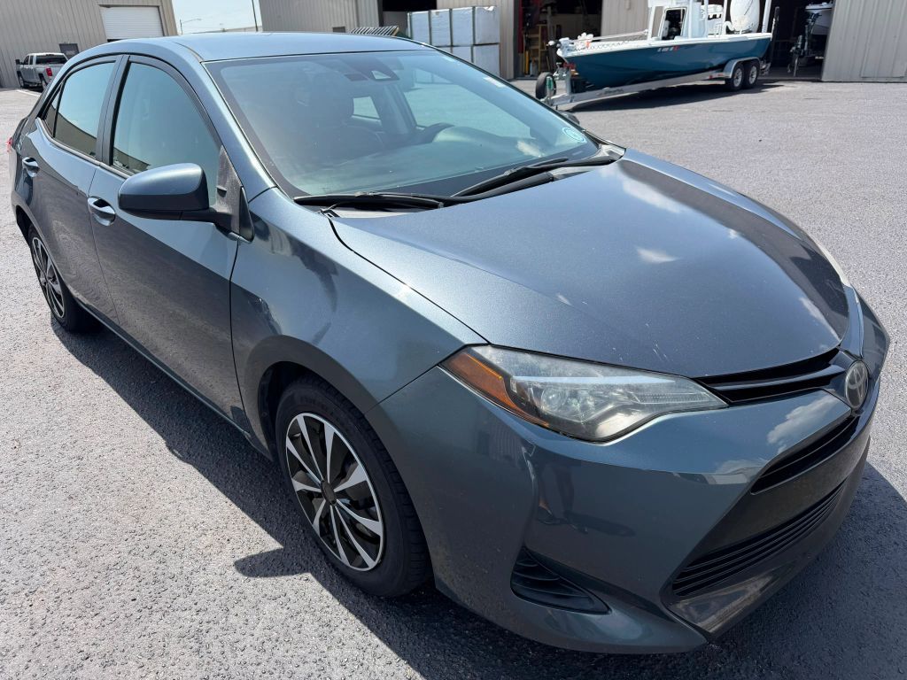 toyota corolla 2017 2T1BURHE7HC885588 image toyota corolla 2017 2T1BURHE7HC885588 image