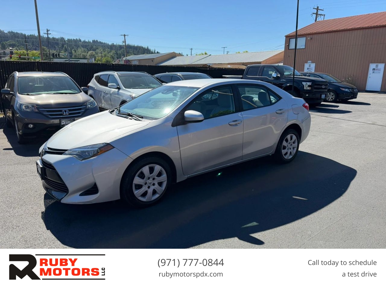 toyota corolla 2017 5YFBURHE3HP655661 image toyota corolla 2017 5YFBURHE3HP655661 image