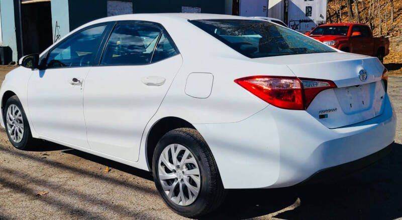toyota corolla 2017 2T1BURHE9HC789588 image toyota corolla 2017 2T1BURHE9HC789588 image