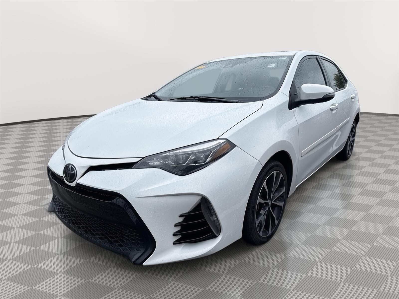 toyota corolla 2017 5YFBURHE1HP707997 image toyota corolla 2017 5YFBURHE1HP707997 image