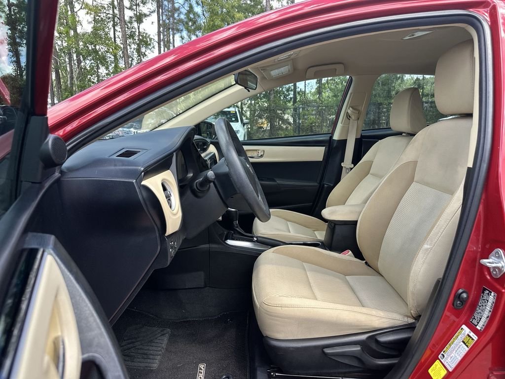 toyota corolla 2017 5YFBURHE9HP705480 image toyota corolla 2017 5YFBURHE9HP705480 image