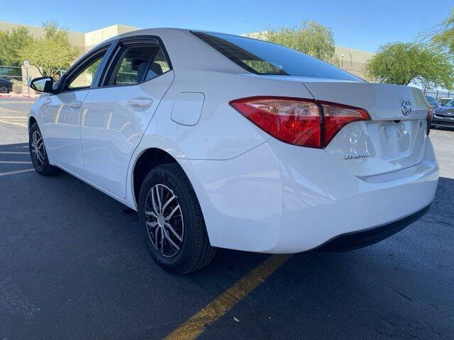 toyota corolla 2017 5YFBURHE1HP715923 image toyota corolla 2017 5YFBURHE1HP715923 image