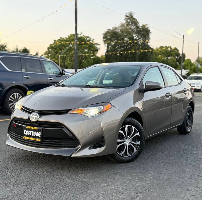 toyota corolla 2017 5YFBPRHE9HP707821 image toyota corolla 2017 5YFBPRHE9HP707821 image