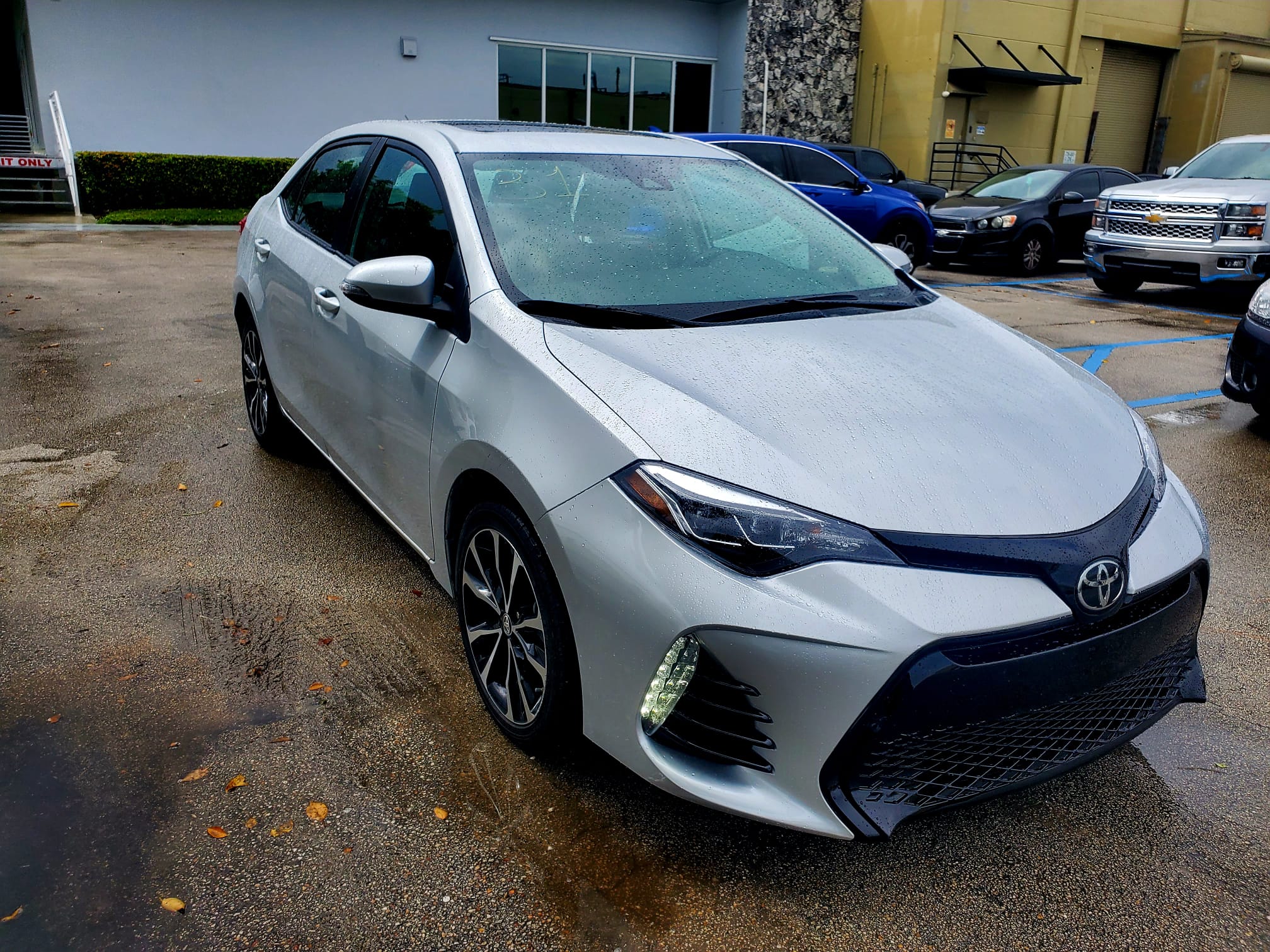 toyota corolla 2017 2T1BURHE1HC941847 image toyota corolla 2017 2T1BURHE1HC941847 image