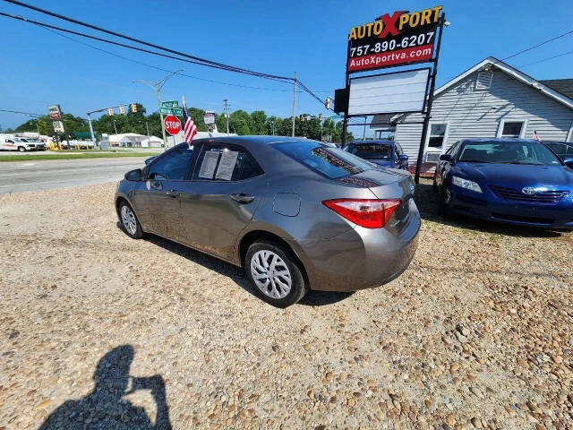 toyota corolla 2017 2T1BURHE1HC770128 image toyota corolla 2017 2T1BURHE1HC770128 image