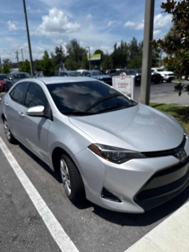 toyota corolla 2017 2T1BURHE1HC893377 image toyota corolla 2017 2T1BURHE1HC893377 image