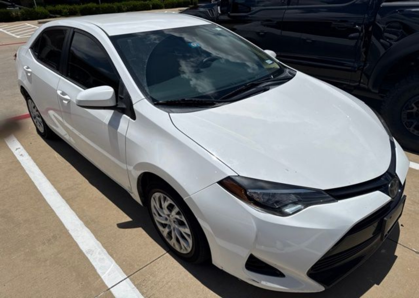 toyota corolla 2017 5YFBURHE1HP652905 image toyota corolla 2017 5YFBURHE1HP652905 image