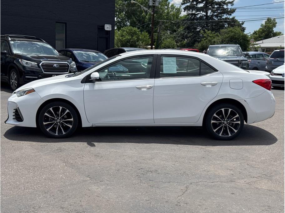toyota corolla 2017 2T1BURHE6HC763949 image toyota corolla 2017 2T1BURHE6HC763949 image