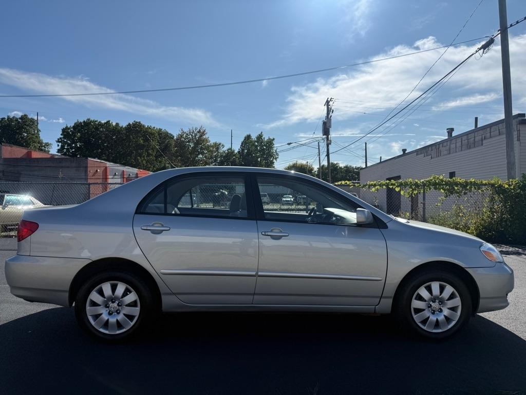toyota corolla 2004 2T1BR32E44C295771 image toyota corolla 2004 2T1BR32E44C295771 image