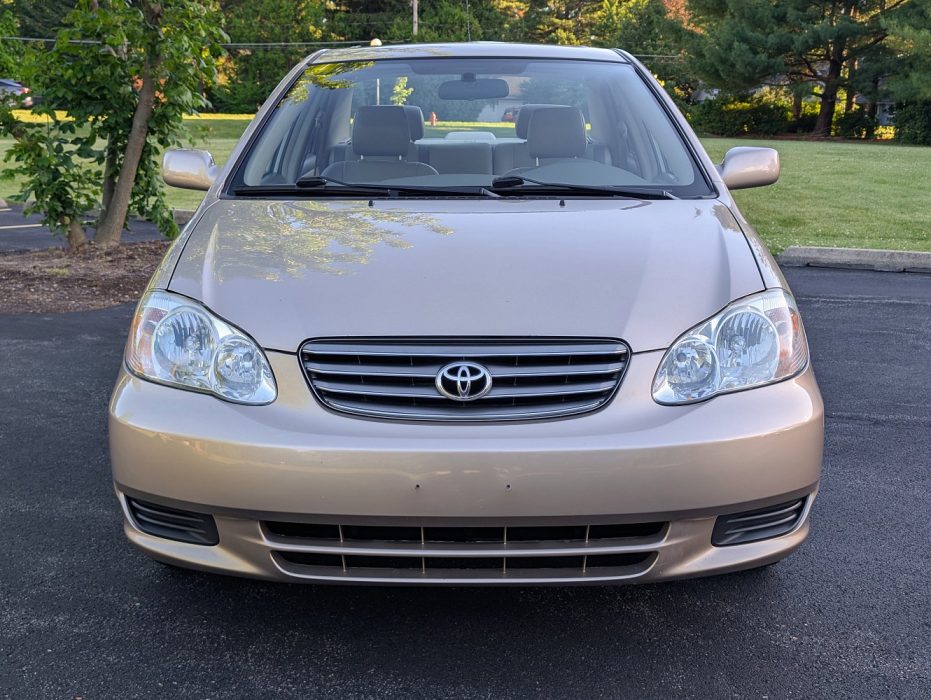 toyota corolla 2004 1NXBR32E34Z320884 image toyota corolla 2004 1NXBR32E34Z320884 image