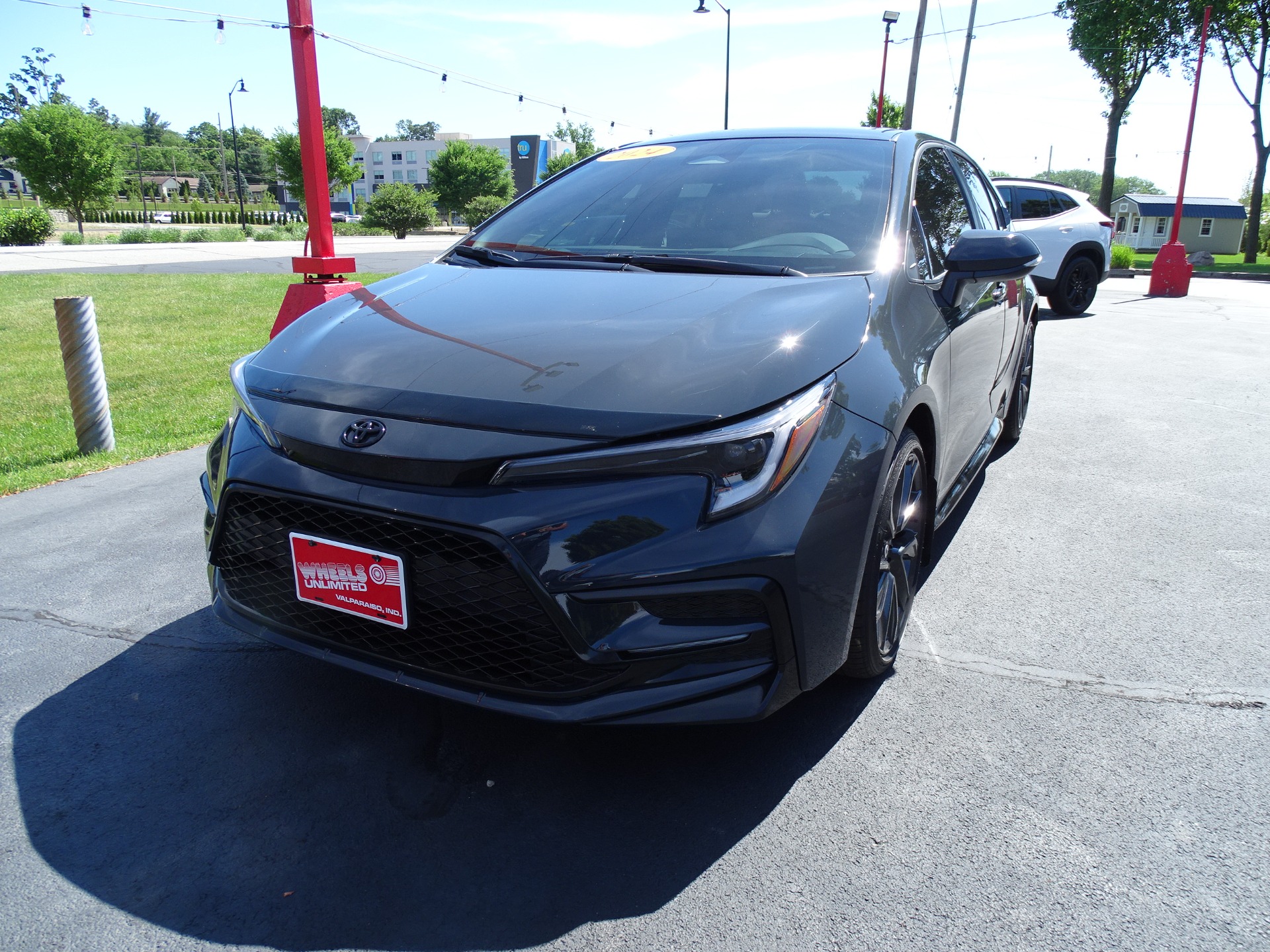 toyota corolla 2024 5YFP4MCEXRP215597 image toyota corolla 2024 5YFP4MCEXRP215597 image