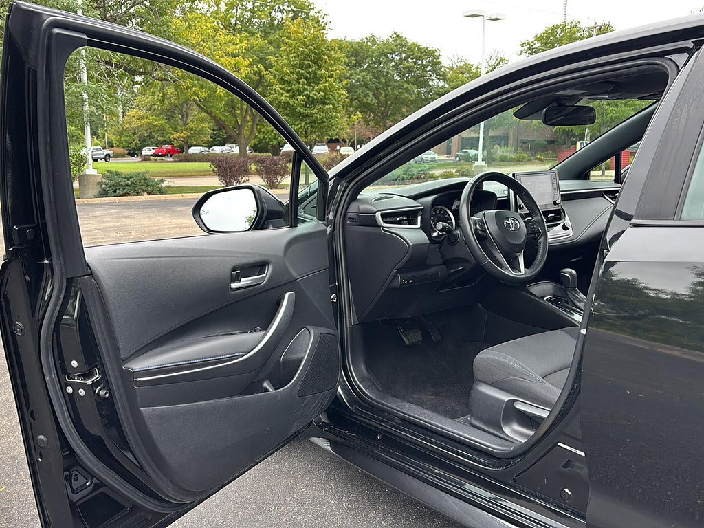 toyota corolla 2020 5YFP4RCE5LP026571 image toyota corolla 2020 5YFP4RCE5LP026571 image