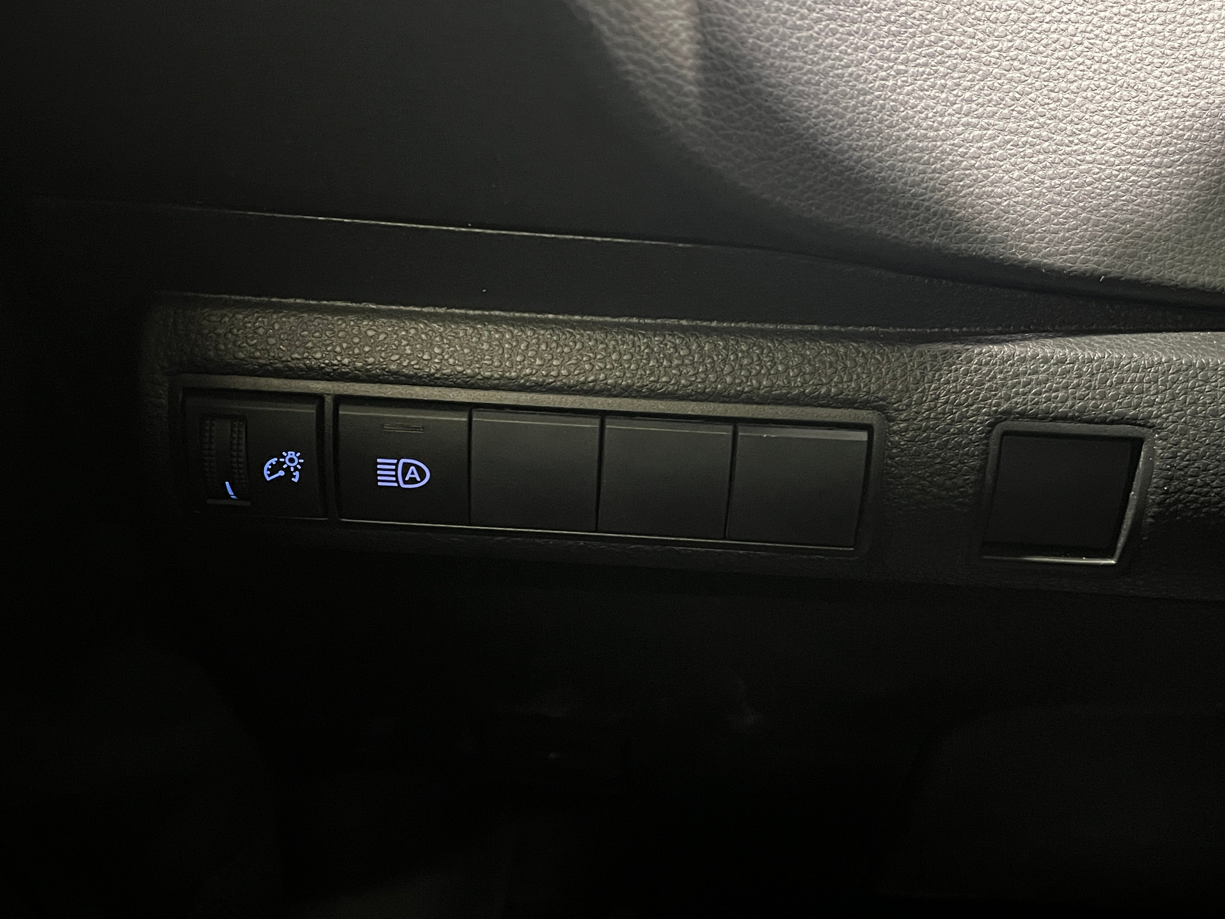 toyota corolla 2020 JTDEPRAE0LJ048421 image toyota corolla 2020 JTDEPRAE0LJ048421 image