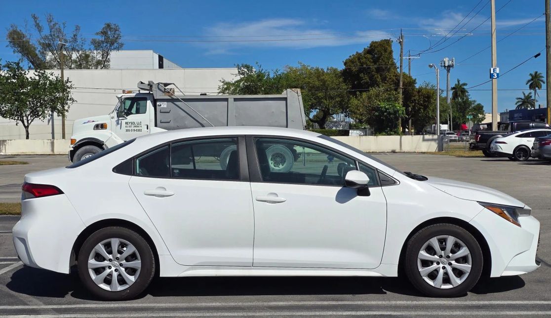 toyota corolla 2020 JTDEPRAE5LJ001675 image toyota corolla 2020 JTDEPRAE5LJ001675 image