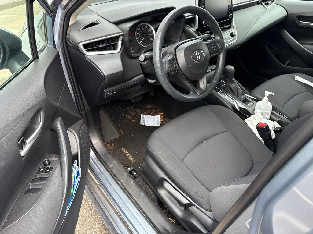 toyota corolla 2020 5YFEPRAE1LP120142 image toyota corolla 2020 5YFEPRAE1LP120142 image