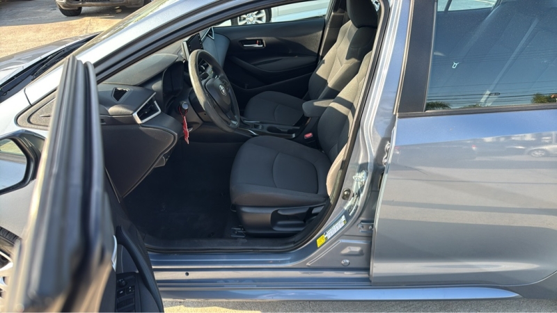 toyota corolla 2020 5YFEPRAE7LP120291 image toyota corolla 2020 5YFEPRAE7LP120291 image