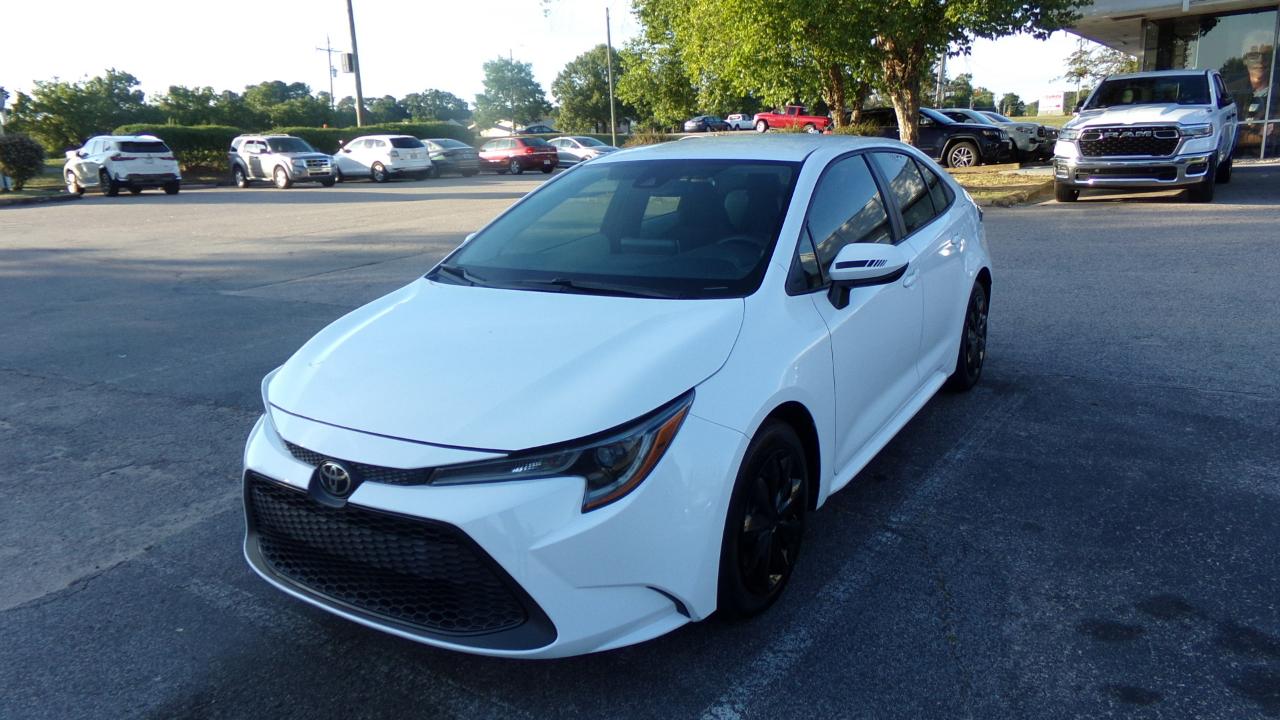 toyota corolla 2020 5YFEPRAE6LP136353 image toyota corolla 2020 5YFEPRAE6LP136353 image