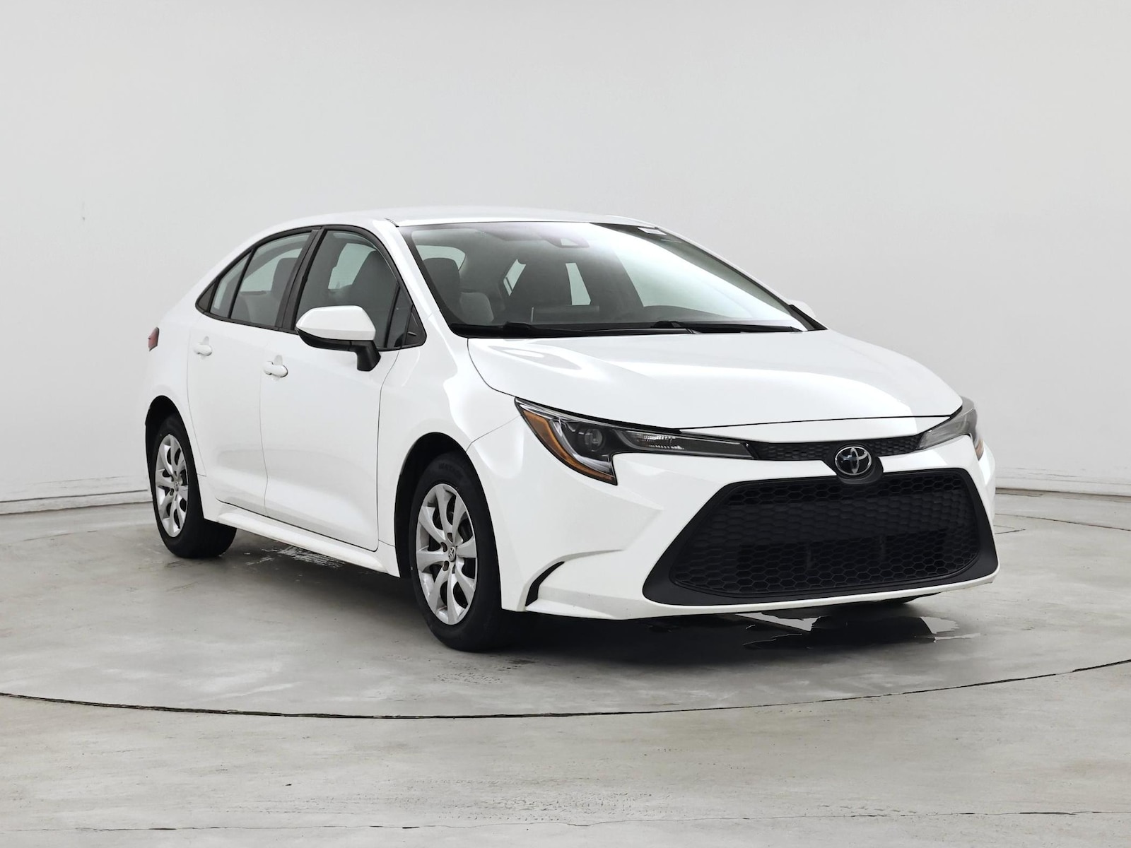 toyota corolla 2020 5YFEPRAE6LP070418 image toyota corolla 2020 5YFEPRAE6LP070418 image