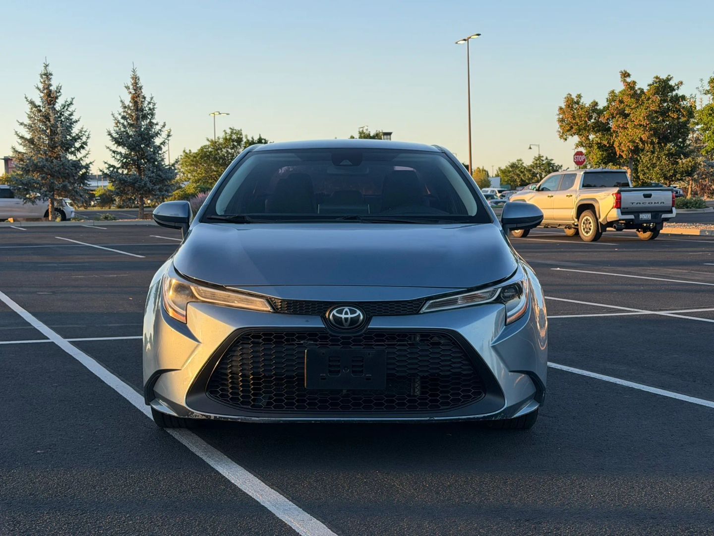toyota corolla 2020 5YFEPRAE2LP078449 image toyota corolla 2020 5YFEPRAE2LP078449 image