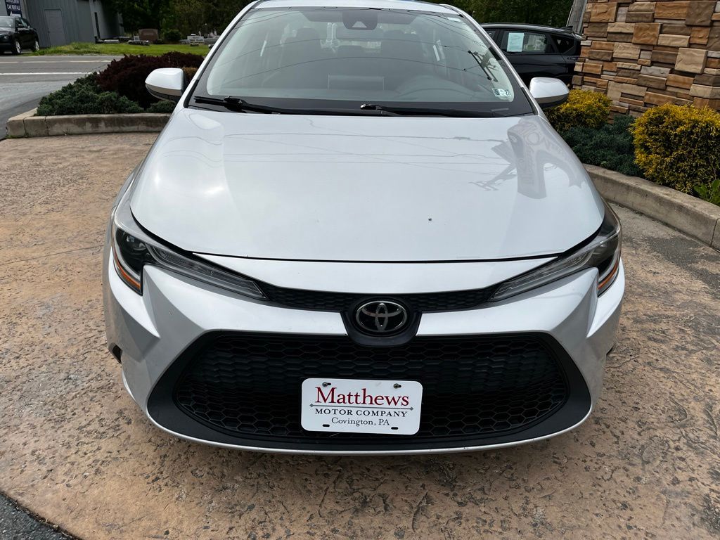 toyota corolla 2020 5YFEPRAE9LP082885 image toyota corolla 2020 5YFEPRAE9LP082885 image