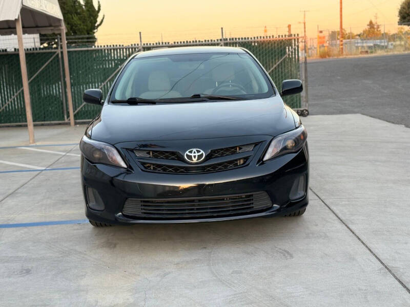 toyota corolla 2011 JTDBU4EE6BJ100657 image toyota corolla 2011 JTDBU4EE6BJ100657 image