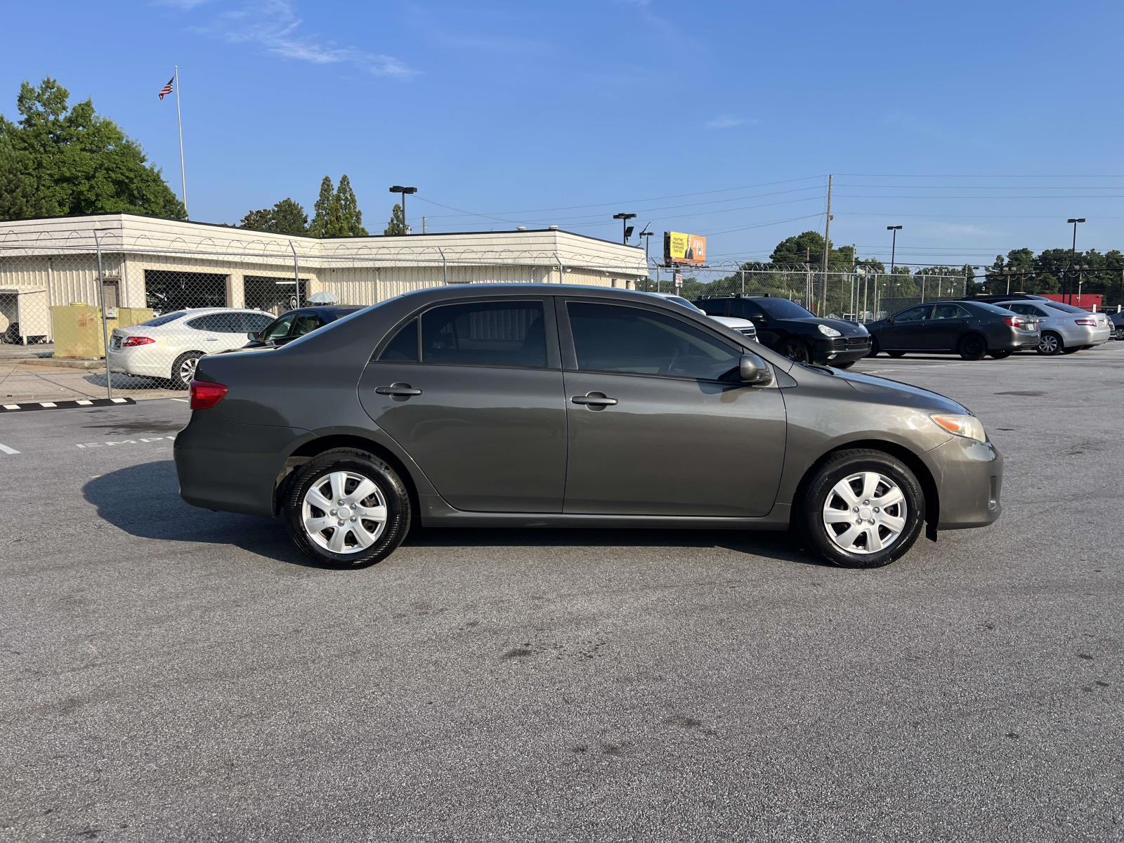 toyota corolla 2011 JTDBU4EE1BJ091348 image toyota corolla 2011 JTDBU4EE1BJ091348 image