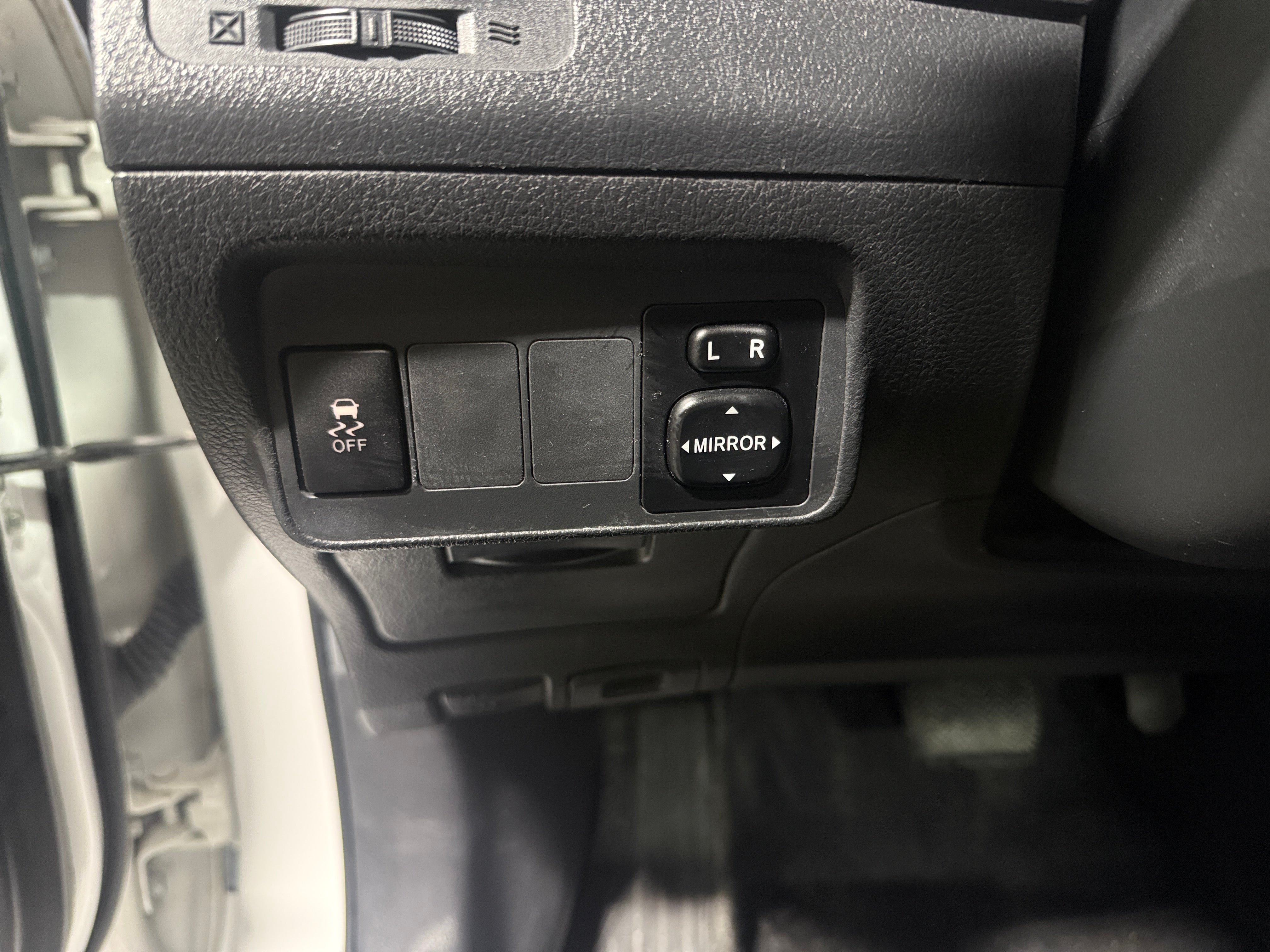 toyota corolla 2013 2T1BU4EE6DC100530 image toyota corolla 2013 2T1BU4EE6DC100530 image