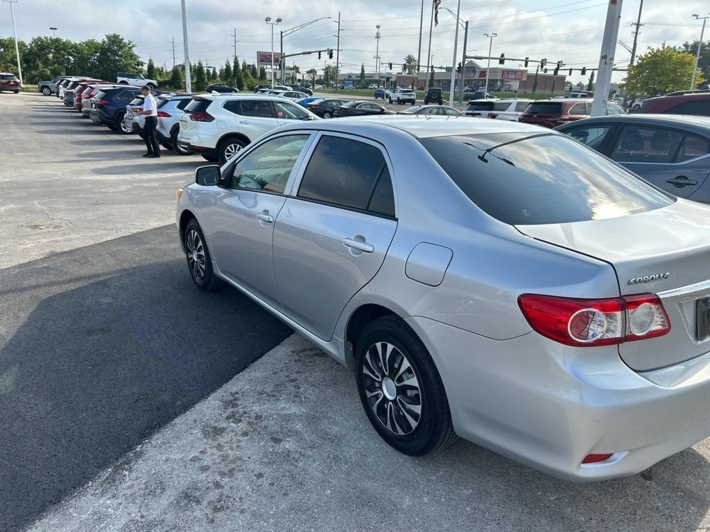 toyota corolla 2013 JTDBU4EE2DJ115563 image toyota corolla 2013 JTDBU4EE2DJ115563 image