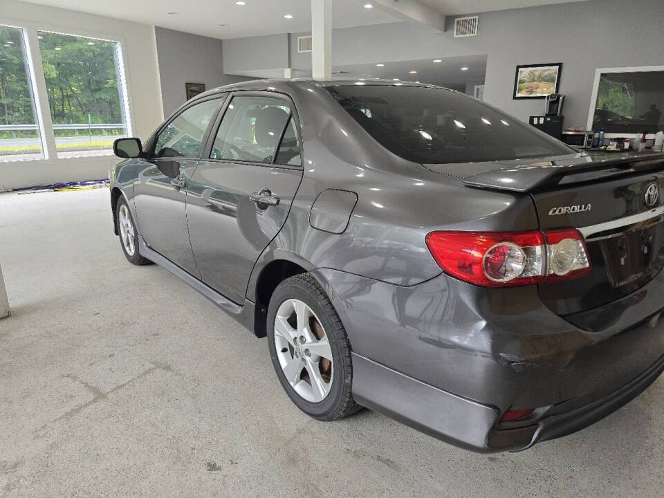 toyota corolla 2013 5YFBU4EE2DP117311 image toyota corolla 2013 5YFBU4EE2DP117311 image