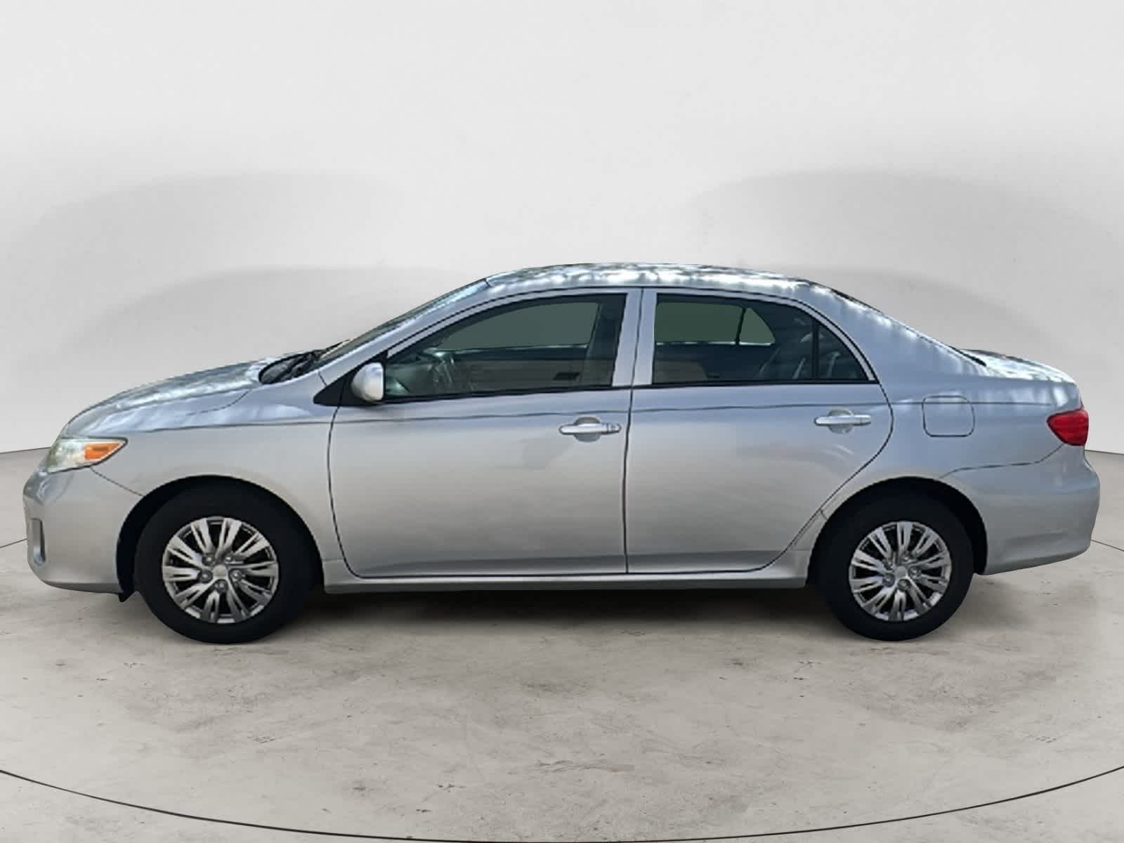 toyota corolla 2013 2T1BU4EE6DC936063 image toyota corolla 2013 2T1BU4EE6DC936063 image