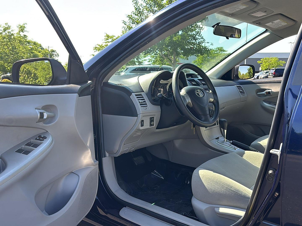 toyota corolla 2013 2T1BU4EE0DC955370 image toyota corolla 2013 2T1BU4EE0DC955370 image