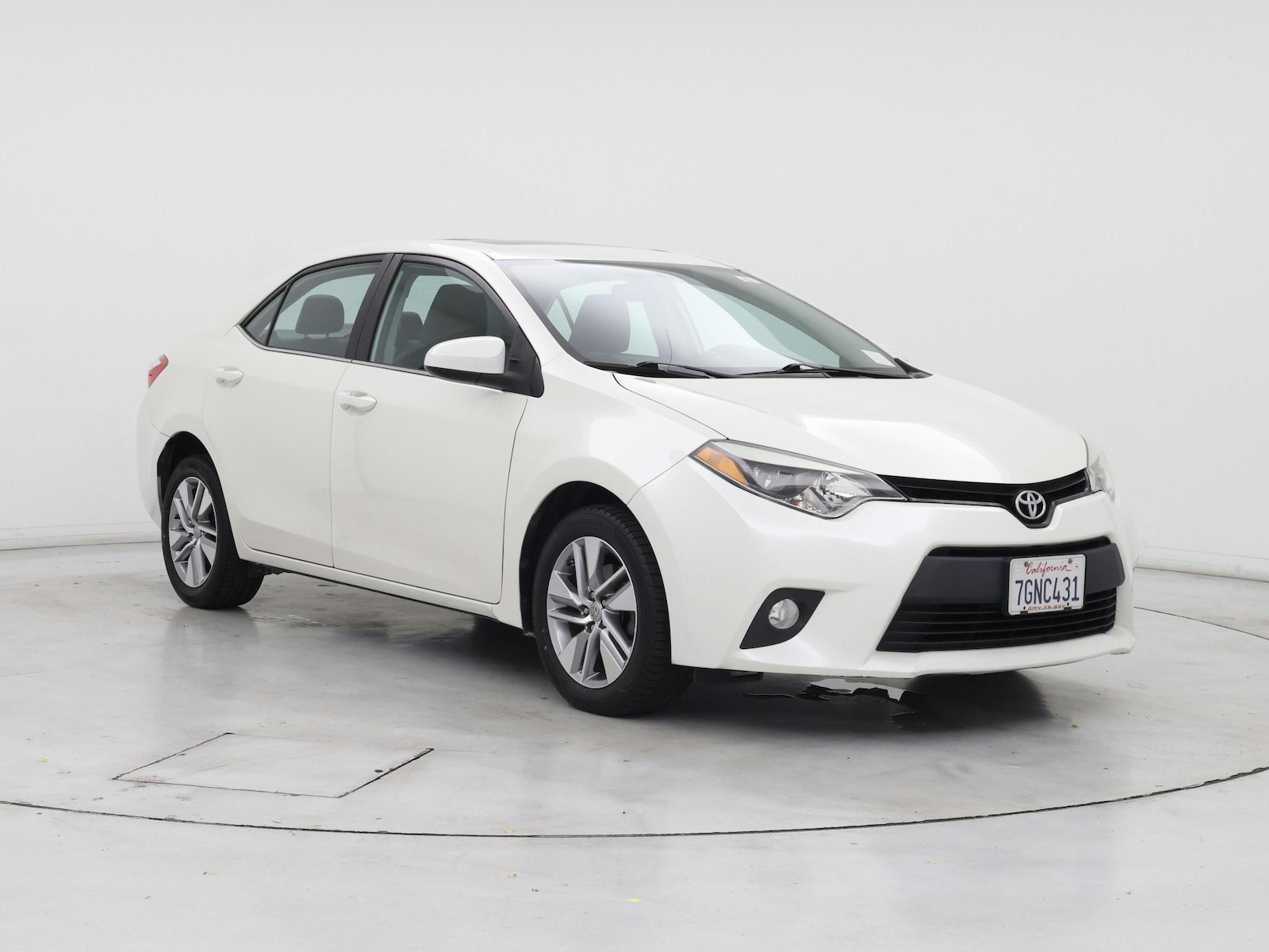 toyota corolla 2014 5YFBPRHE8EP154638 image toyota corolla 2014 5YFBPRHE8EP154638 image